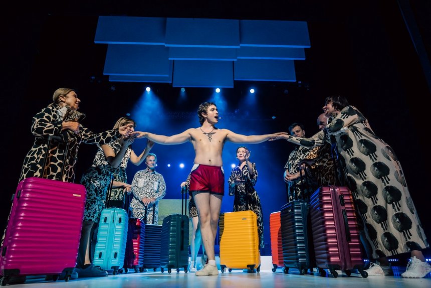 "Turyści" spektakl Teatru Nowego