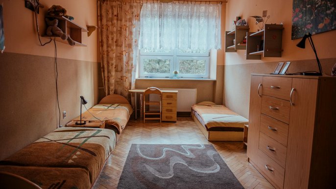 Dom Dziecka przy ul. Zuchów 4 zostanie zlikwidowany. Wszystkie dzieci, które tam przebywały, mieszkają teraz z rodzinami. - fot. Radosław Żydowicz / UMŁ