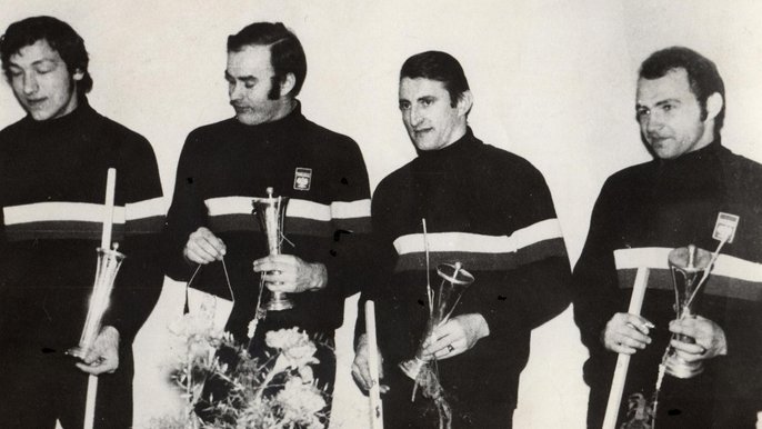 Łódzcy olimpijczycy w hokeju na lodzie: Jerzy Potz, Krzysztof Białynicki, Walery Kosyl i Adam Kopczyński. 