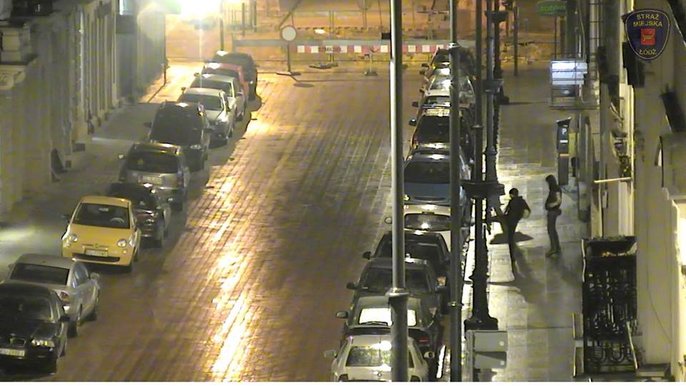 Dewastowali pojazdy na ulicy Jaracza 