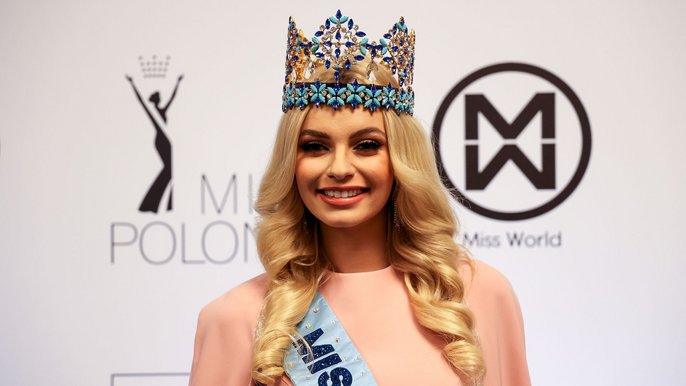 Miss World Karolina Bielawska - fot. Konrad Ciężki