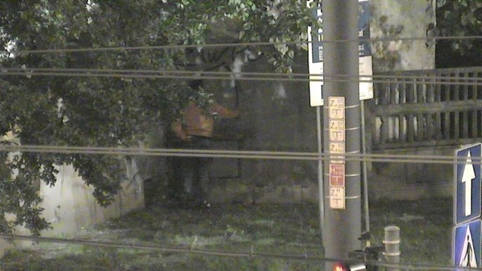 Graficiarz ujęty dzięki monitoringowi 