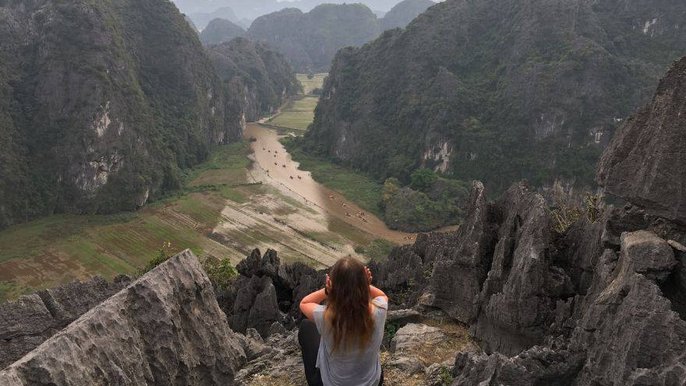 Zdjęcie promujące wydarzenie: "W pojedynkę autostopem przez 11 krajów Azji" - spotkanie podróżnicze z Pauliną Żarnoch w Keja Pub - fot. mat. Klub Podróżników Keja