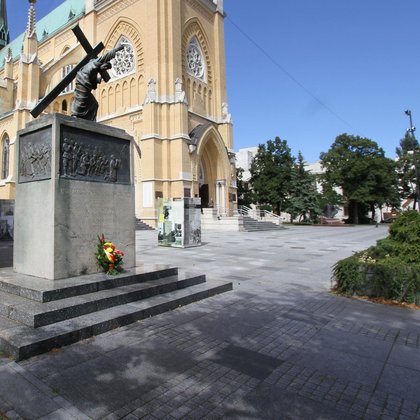 Pomnik Księdza Ignacego Skorupki 