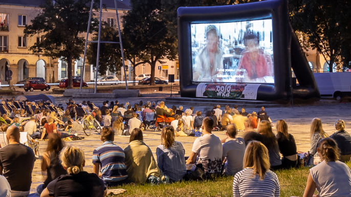 Zdjęcie promujące wydarzenie: 12. LFF - Polówka 2019 | Stary Rynek [poniedziałki - Repertuar] - fot. mat. LFF Polówka