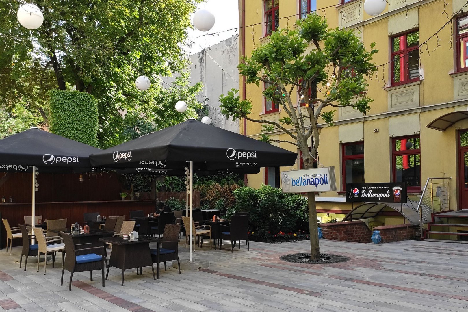 Двір вулиці Piotrkowska 89, фото ŁÓDŹ.PL