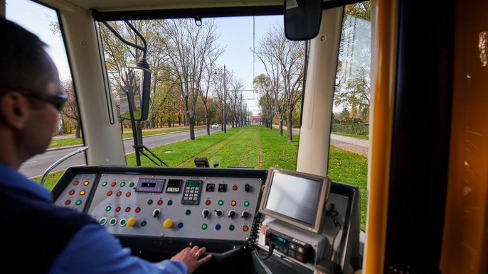 Na ulicę Dąbrowskiego wracają tramwaje - fot. Sebastian Glapiński / UMŁ