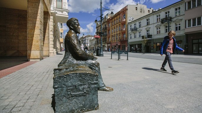 Pomnik Reymonta w Łodzi - fot. LODZ.PL