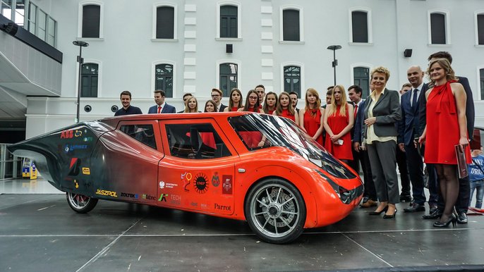 Prezentacja bolidu Lodz Solar Team - fot. Grzegorz Sikora / UMŁ