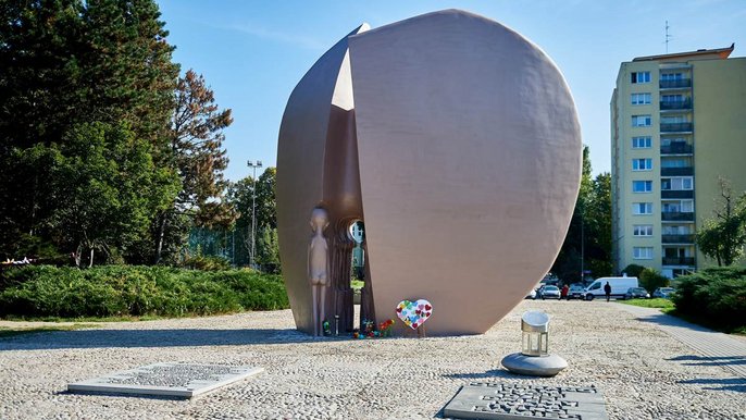 Pomnik Martyrologii Dzieci „Pękniętego Serca” - fot. ŁÓDŹ.PL