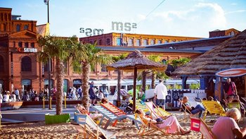 Grafika promująca wydarzenie: Półkolonie dla dzieci w Manufakturze -  mat. pras. Manufaktura