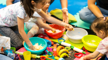  -  Hulaj dusza | Twórcze Warsztaty rodzinne w Fabryce Sztuki