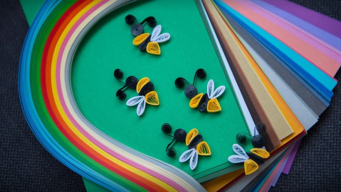 Zdjęcie promujące wydarzenie: Quilling i ozdoby z papieru - warsztaty dla dzieci w Empiku w Manufakturze - mat. pras. Salon Empik Łódź Manufaktura