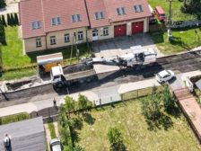 Prace ziemne przy budowie kanalizacji sanitarnej w Łagiewnikach.