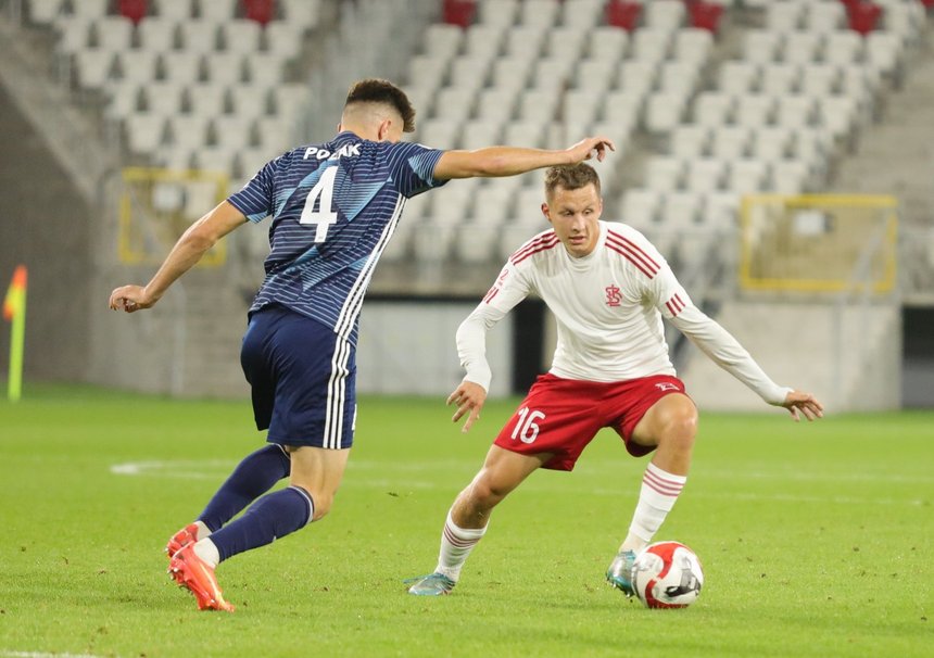 2 liga Piłki Nożnej: ŁKS II Łódź - Hutnik Kraków