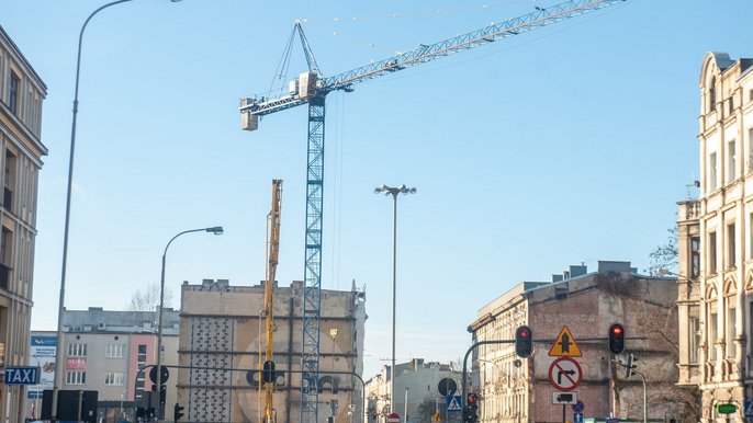 Dźwigi budowlane - fot. ŁÓDŹ.PL