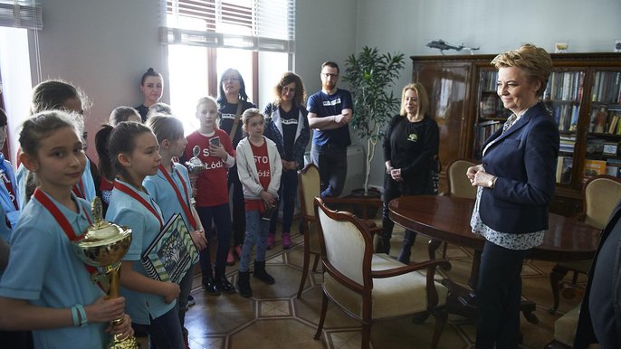 Odyseusze z Łodzi odwiedzili prezydent Hannę Zdanowską - fot. Radosław Jóźwiak / UMŁ