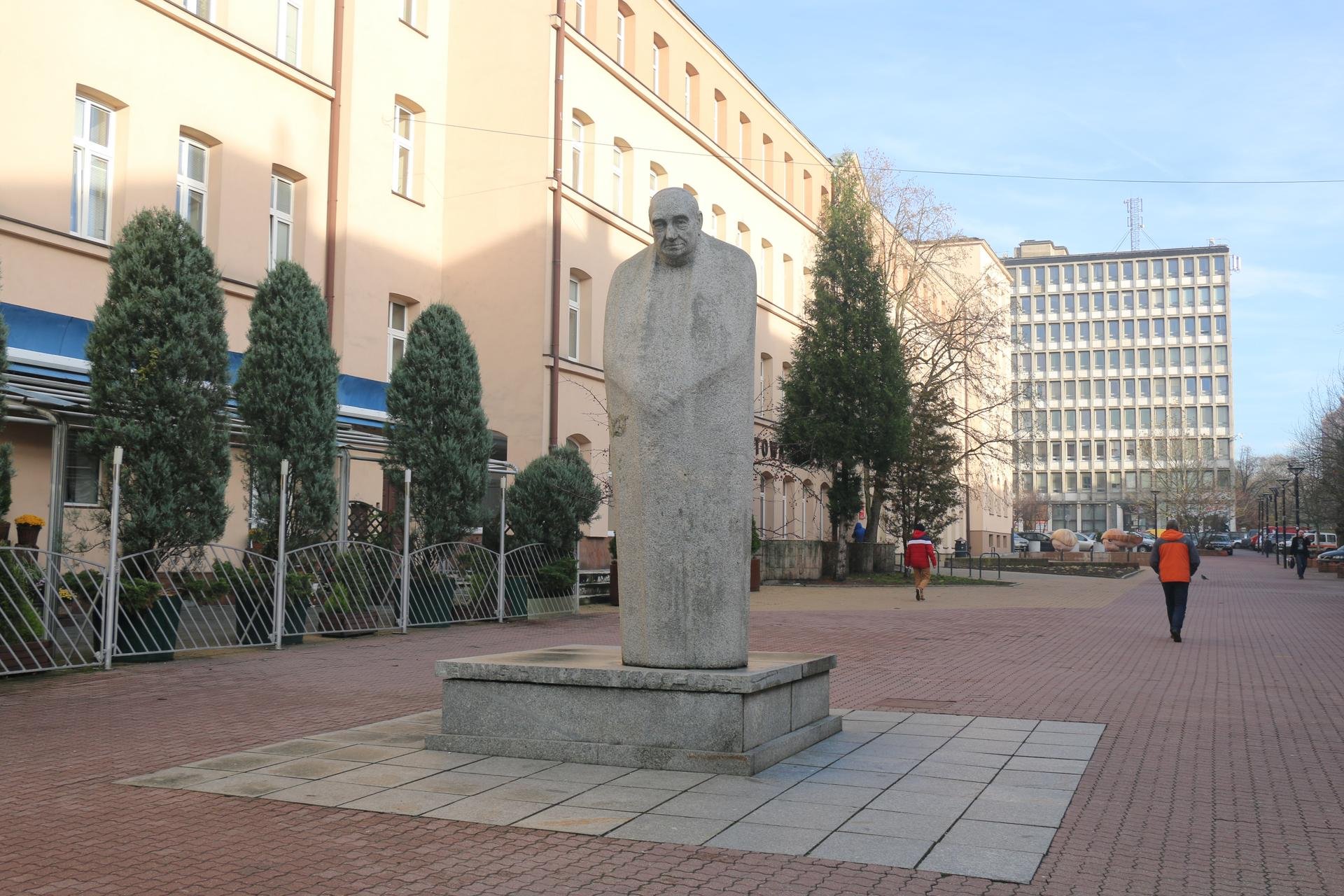Pomnik Leona Schillera , fot. z arch. ŁCW