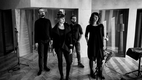 mat. prasowe Off-Północna