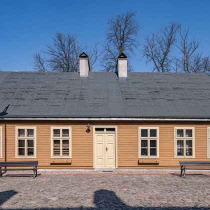 Przykład typowej konstrukcji domu tkaczy z pierwszej połowy XIX w. - Łódzki Park Kultury Miejskiej w Centralnym Muzeum Włókiennictwa w Łodzi (fot. Patryk Wacławiak)