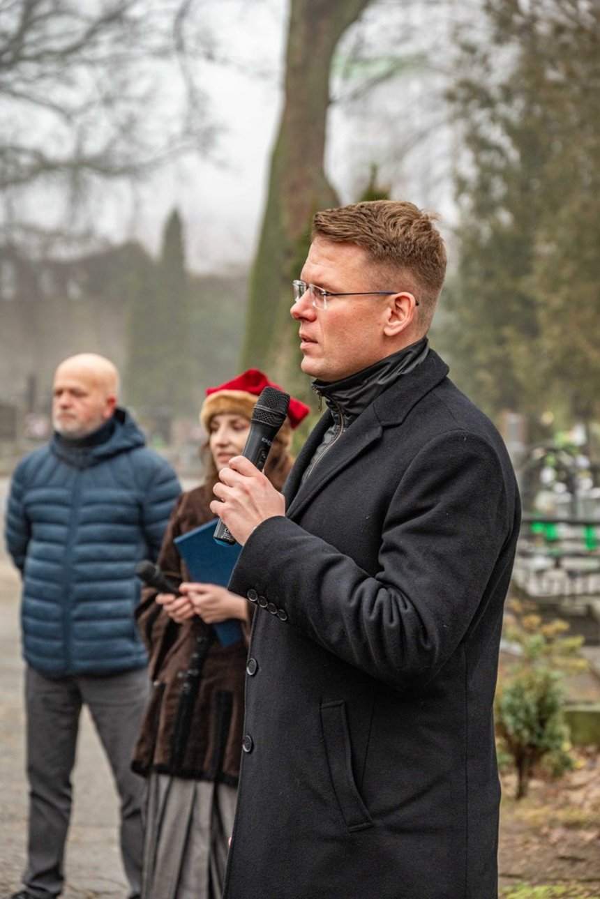 Przemawia wiceprezydent Adam Wieczorek. Fot. P. Wacławiak, UMŁ. 