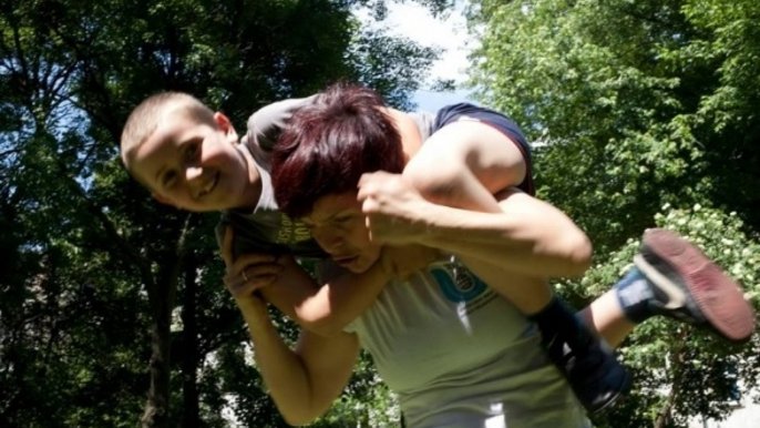 Krav Maga - samoobrona dla małych i dużych, warsztaty rodzinne - mat. pras. Fabryka Sztuki w Łodzi