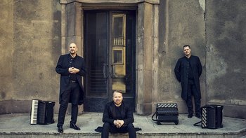  -  Motion Trio "MOTION in motion"