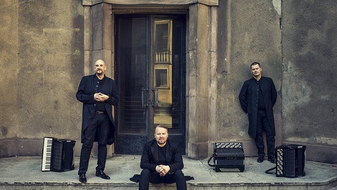  - Motion Trio "MOTION in motion"