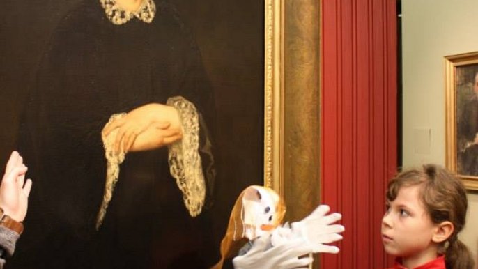 Uczestniczka warsztatów rodzinnych w Galerii Sztuki Dawnej - fot. mat. prasowe