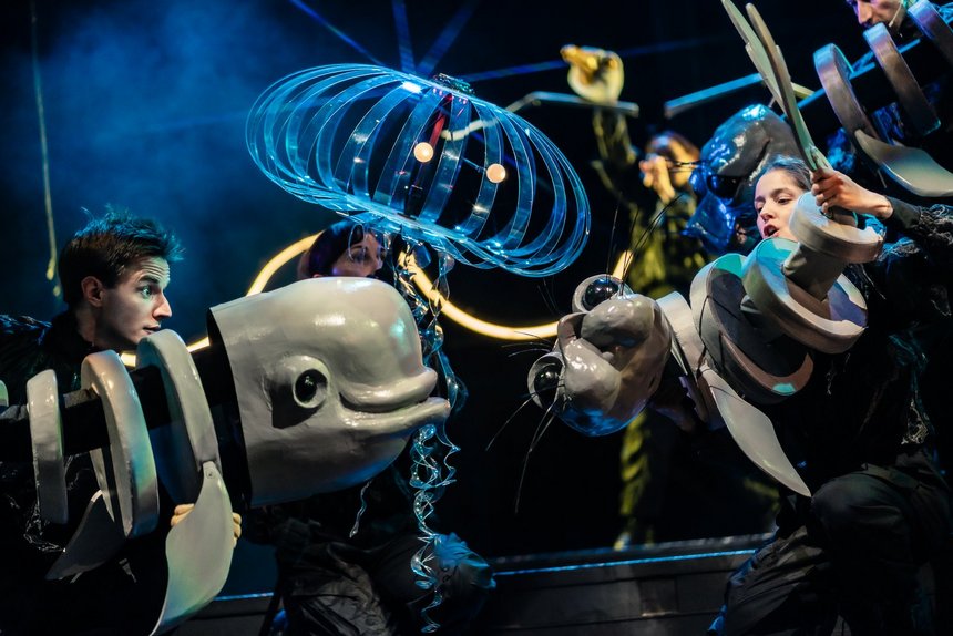 „Hela foka. Historie na fali" w Teatrze Lalek Arlekin - NIEDZIELA INNA NIŻ WSZYSTKIE