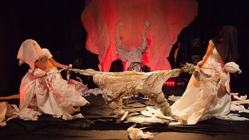 Zdjęcie promujące wydarzenie: RPS: Spektakl "Lear. The Bastard's Story" w teatrze CHOREA -  mat. pras. organizatora 