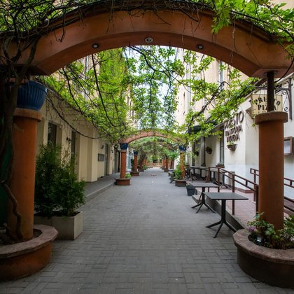 Podwórko przy ul. Piotrkowskiej 67, fot. ŁÓDŹ.PL