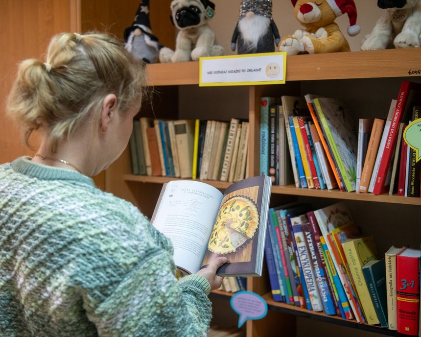 Ksiązkodzielnia przy ul. Kutrzeby 16.