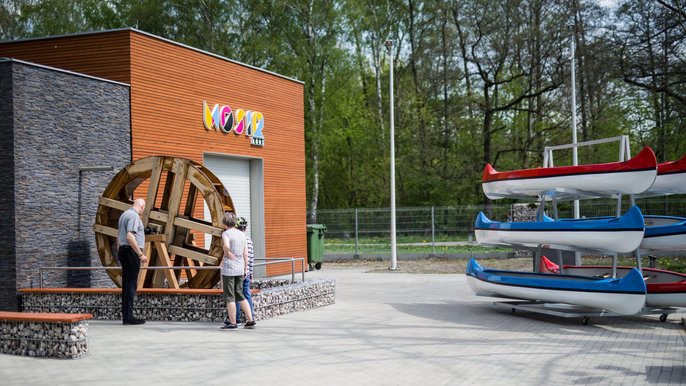 Rowery wodne i conoe po raz pierwszy w parku na Młynku - fot. Witold Ancerowicz / UMŁ