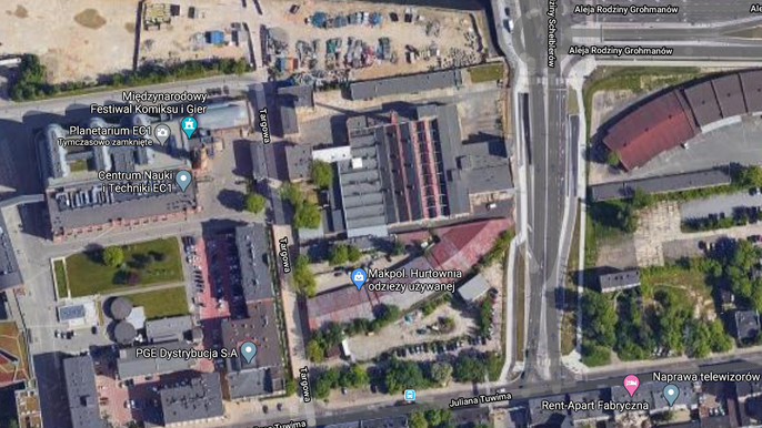 Do przetargu na sprzedaż nieruchomości między ulicami Targową, Tuwima i al. Scheiblerów wpłynęła jedna pisemna oferta. - Google Maps