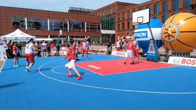 Zdjęcie promujące wydarzenie: Basketmania na Rynku Włókniarek Łódzkich w Manufakturze - fot. mat. pras. Manufaktura