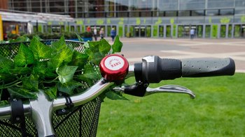 Grafika promująca wydarzenie: "Dzień jak co dzyń, czyli bijemy rekord Polski! w Manufakturze" -  mat. pras. Manufaktura