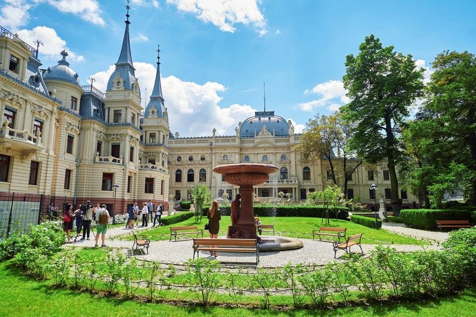 Ogród w Pałacu Poznańskiego , Łódź.pl