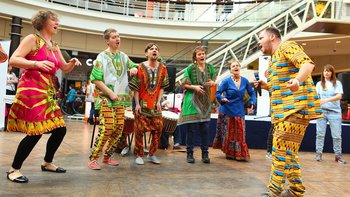 Zdjęcie promujące wydarzenie: "Festiwal 1% dla Łodzi po raz dziesiąty w Manufakturze" -  fot. Manufaktura