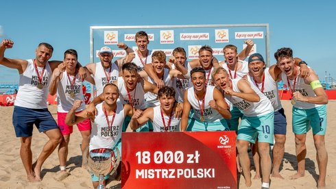 zespół KP Łódź po zdobyciu Mistrzostwa Polski