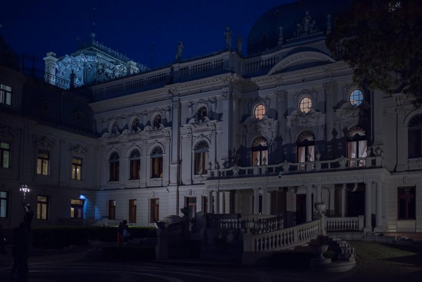 Pałac wieczorową porą – oprowadzanie po Pałacu Rodziny Poznańskich w Muzeum Miasta