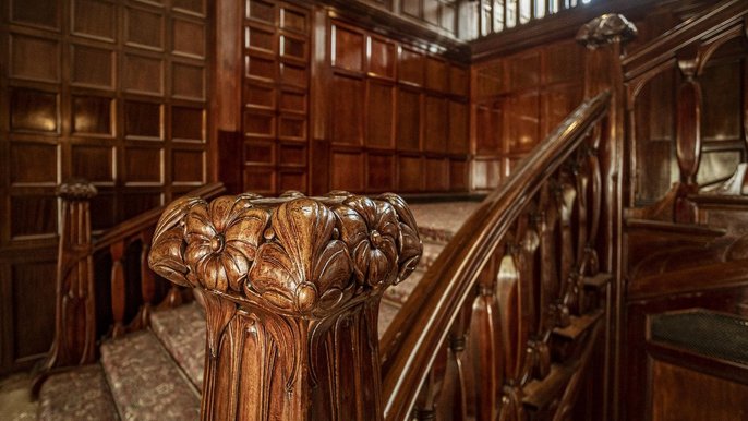 na ukończeniu są prace remontowe w holu głównym na parterze i westybulu - fot. Stefan Brajter