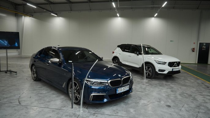 Po świecie jeździ ponad 5 milionów "łódzkich" BMW, Volvo i Mercedesów - fot. Radosław Jóźwiak / UMŁ