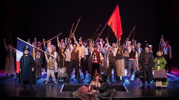  -  Musical „Les Misérables”, czyli "Nędznicy" w Teatrze Muzycznym w Łodzi