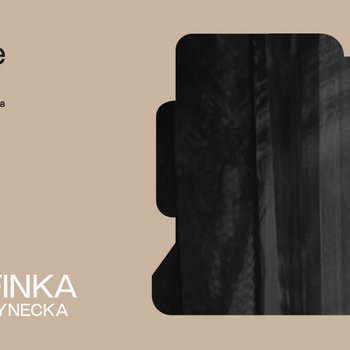 Plakat wystawy: Otwarte Studio Jednodniowa Rezydencja Endorfinka Kamila Skrzynecka. Białe i czarne napisy na beżowym tle.