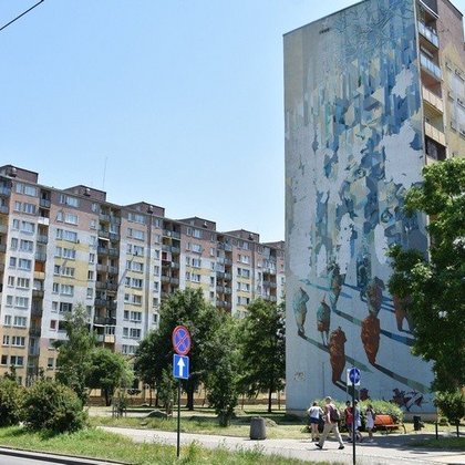 Mural na wieżowcach przy ul. Morcinka 2 i 4 - dziś już zakryty przez nowe dzieło , fot. ŁÓDŹ.PL