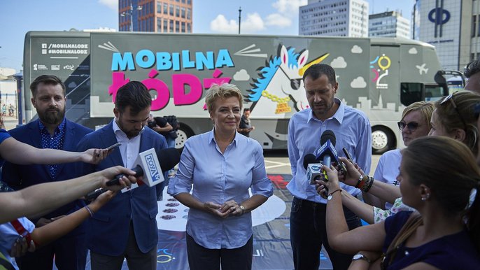 Autobus wyrusza teraz na szlak po województwie łódzkim, a potem również na Śląsk, Kujawy, czy w Świętokrzyskie - fot. Radosław Jóźwiak / UMŁ