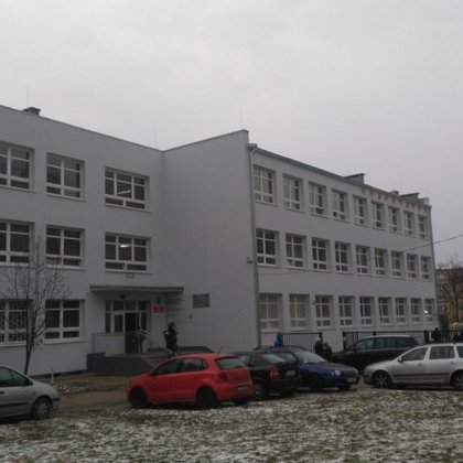 Szkoła Podstawowa nr 19 przy ul. Balonowej 1 w Łodzi po termomodernizacji 