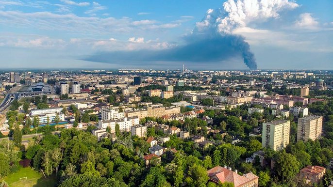 Z terenu Łodzi widoczny był dym unoszący się nad Zgierzem - fot. Stefan Brajter / UMŁ