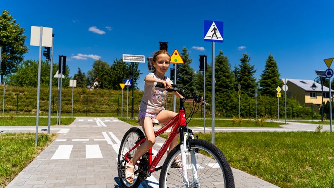 У Porcie Łódź відкрито велосипедне містечко для дітей - мат. преси
